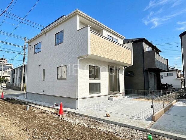 たっぷりの陽光と心地よい風が舞い込む住まい