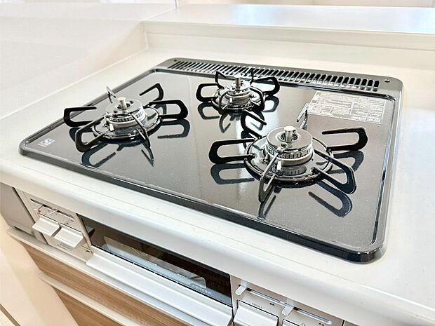 三口ガスコンロでお料理が一気にはかどりそう