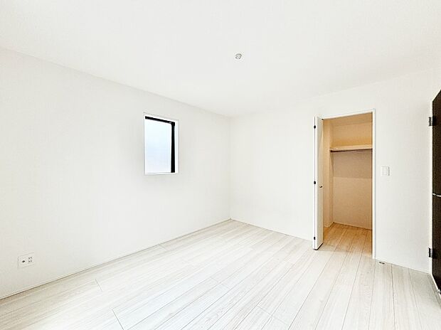 収納が充実しているので居住スペースを広々使えます