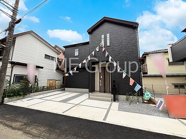 溢れる陽光でご家族の笑顔も輝く