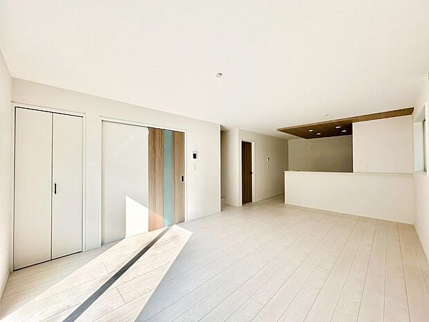 18.25帖のLDKは家族みんなの快適空間!家族のつながりを強くする大事なスペースです。