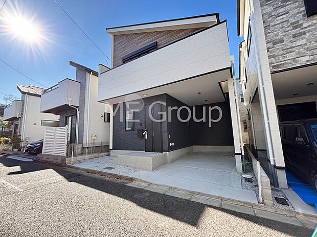 たっぷりの陽光と心地よい風が舞い込む住まい