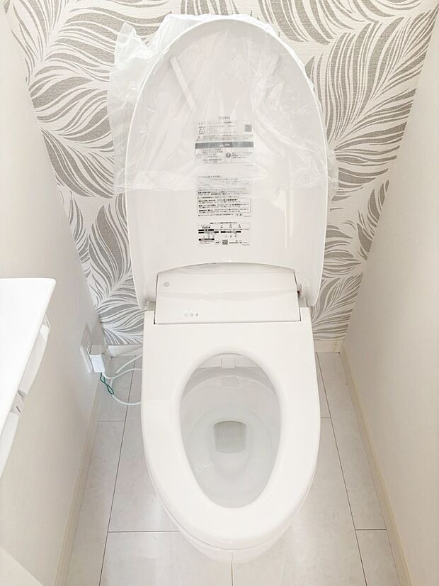 清潔感のあるトイレは1階と2階それぞれに配置