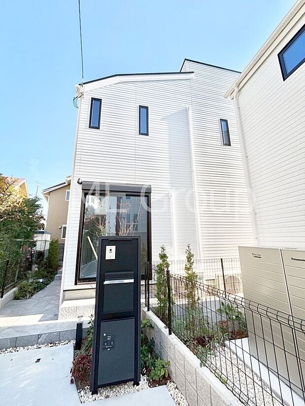 上質感あふれる外観デザイン。魅力の住まいを実現。