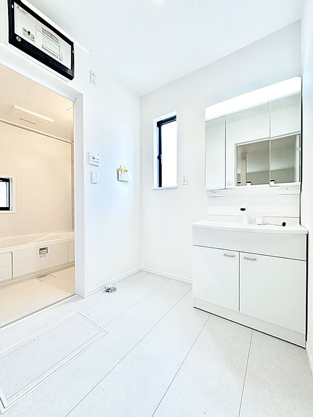 お子さんがうがい、手洗いも喜んでしてくれそうな洗面所！