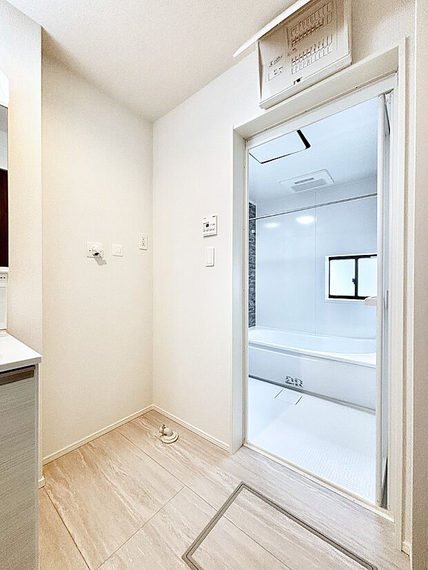 清潔感のあるランドリースペース