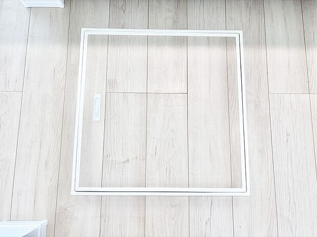 床下収納付き!日用品・非常用品の収納にも大活躍。