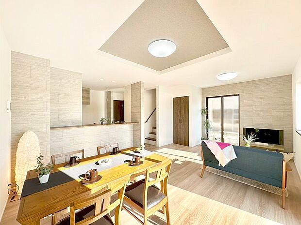 リビング階段、毎日大切な家族とコミュニケーションがとれる家族思いの間取り