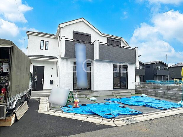 洗練された外観、上質な住空間が広がる室内は永く安心して過ごせる住居です。