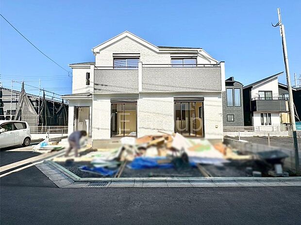 洗練された外観、上質な住空間が広がる室内は永く安心して過ごせる住居です。 