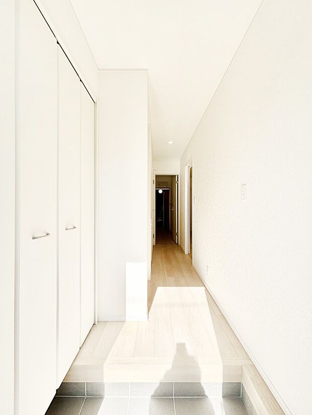 帰ってきてホッとする玄関。帰るのが楽しみになりますね！