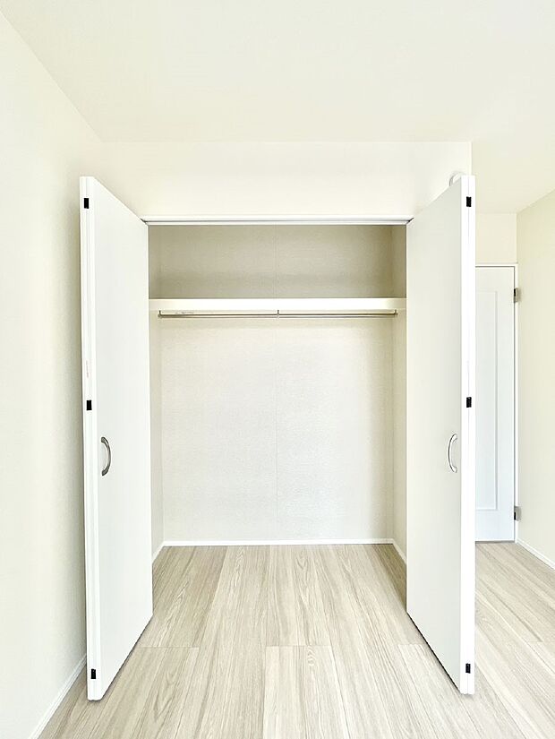 たっぷりの収納スペースで快適に暮らせそう