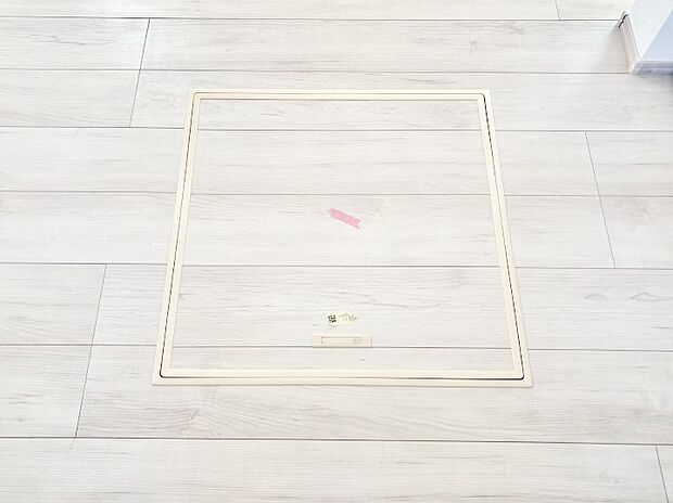 床下収納付き！日用品・非常用品の収納にも大活躍。