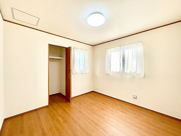 収納が充実しているので居住スペースを広々使えます