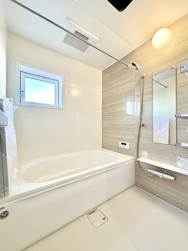 一日の疲れを癒やす大切なバスタイム。ゆっくりとお風呂を楽しんで疲れをとりたいですね！  