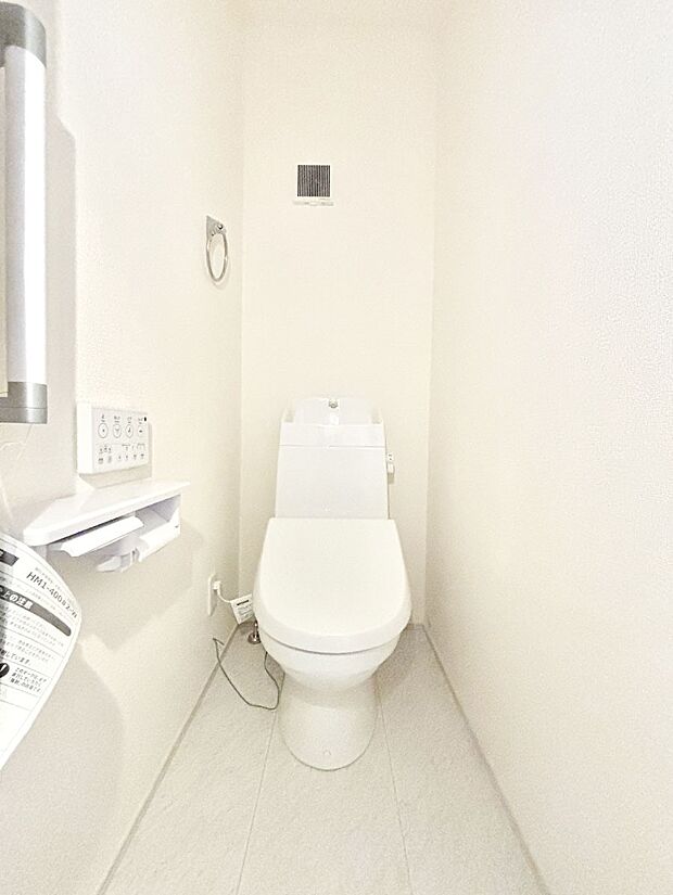 トイレは1階と2階それぞれに配置されていてとても便利です。 