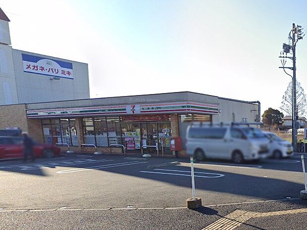 コンビニ 600m セブン-イレブン 東久留米柳窪1丁目店