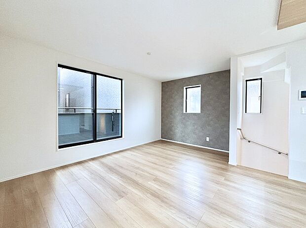 家族の笑顔が自然と生まれてくる、そんな雰囲気のダイニングに仕上がっています 