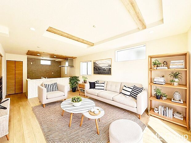 落ち着いた雰囲気のＬＤＫは家族みんなの快適空間※家具はCGです