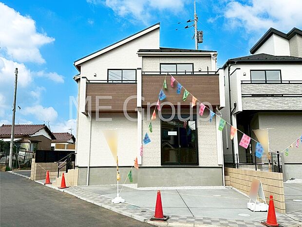 溢れる陽光でご家族の笑顔も輝く