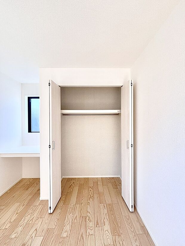 たっぷりの収納スペースで快適に暮らせそう 