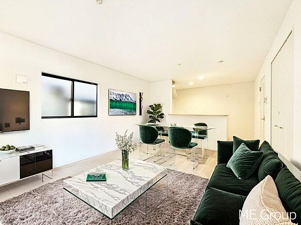 落ち着いた雰囲気のＬＤＫは家族みんなの快適空間※家具はCGです