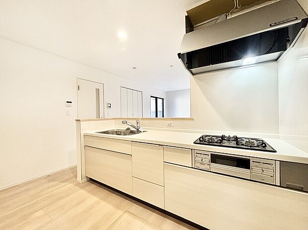 毎日使うキッチンだから、使いやすさ＆お手入れのしやすさにこだわりました。 