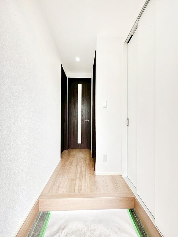 散らかりがちな玄関もスッキリの玄関収納付