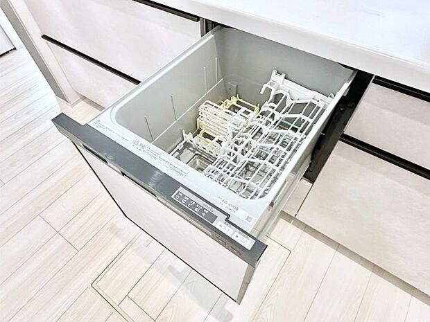 面倒なお片づけは食洗機にお任せ!家事の負担が減って、時間にも気持ちにもゆとりができます。