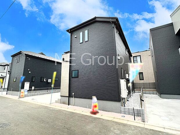 洗練された外観、上質な住空間が広がる室内は永く安心して過ごせる住居です。