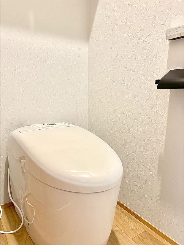 トイレは1階と2階それぞれに配置されていてとても便利です。