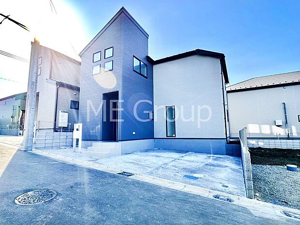 洗練された外観、上質な住空間が広がる室内は永く安心して過ごせる住居です。 