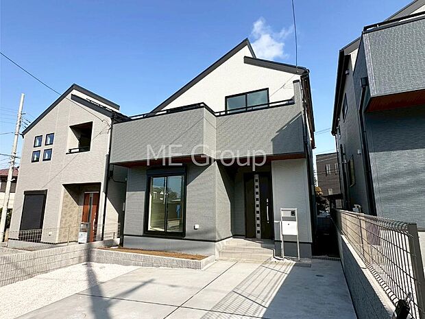 溢れる陽光でご家族の笑顔も輝く