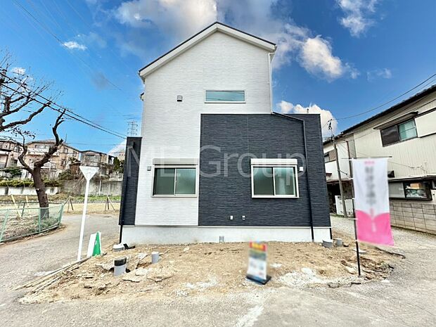 たっぷりの陽光と心地よい風が舞い込む住まい