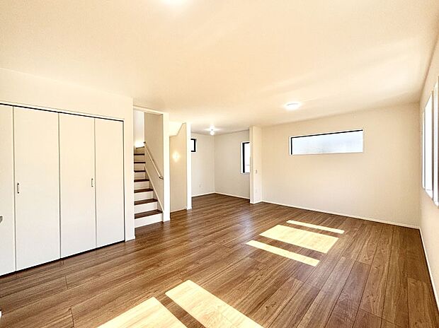 リビング階段が家族の笑顔と会話をつないでくれます