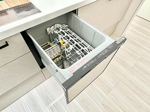 面倒なお片づけは食洗機にお任せ!家事の負担が減って、時間にも気持ちにもゆとりができます。