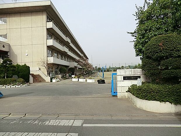 小学校 520m 川越市立川越西小学校