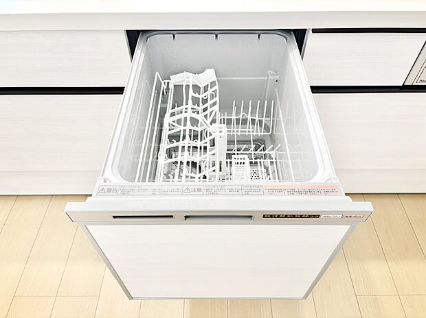 面倒なお片づけは食洗機にお任せ!家事の負担が減って、時間にも気持ちにもゆとりができます。