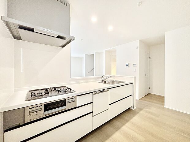 カウンター越しにお話しをしながら毎日のお料理をもっと楽しく