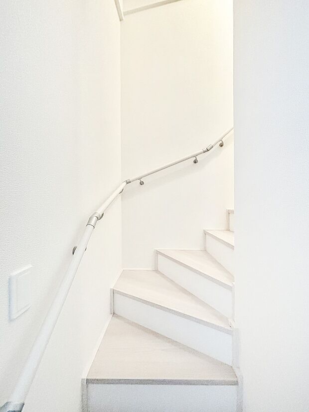 リビング階段が家族の笑顔と会話をつないでくれます