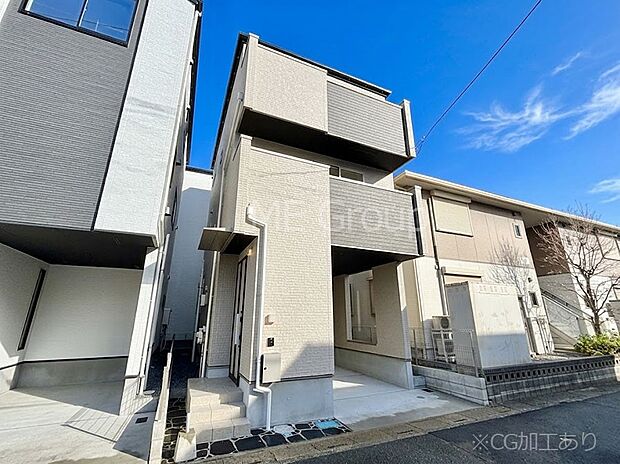 溢れる陽光でご家族の笑顔も輝く　