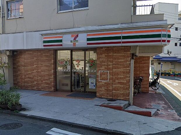コンビニ 400m セブン-イレブン 練馬貫井5丁目店