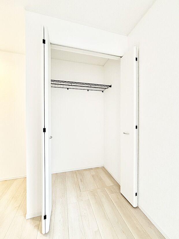 たっぷりの収納スペースで快適に暮らせそう