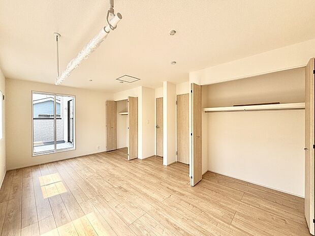 将来は2部屋にすることもできますね。お年頃になったら夢の個室にチェンジ!