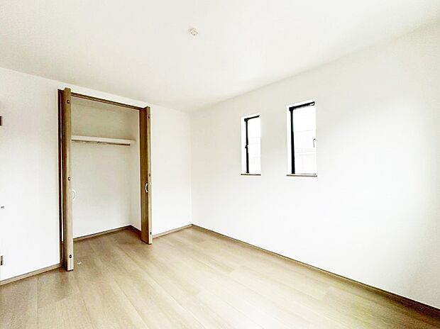 収納が充実しているので居住スペースを広々使えます