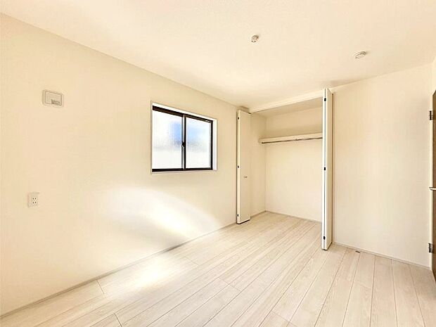 収納が充実しているので居住スペースを広々使えます