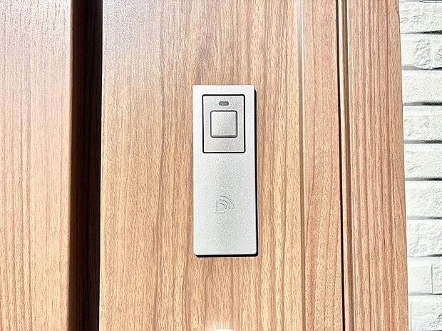 ラクラク開錠！スマートコントロールキー。