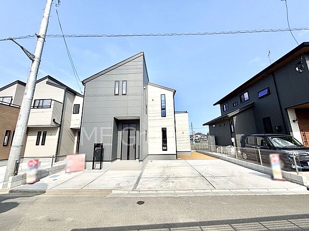洗練された外観、上質な住空間が広がる室内は永く安心して過ごせる住居です。 