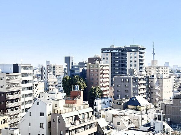 バルコニーからは開放的な眺望も楽しめます！