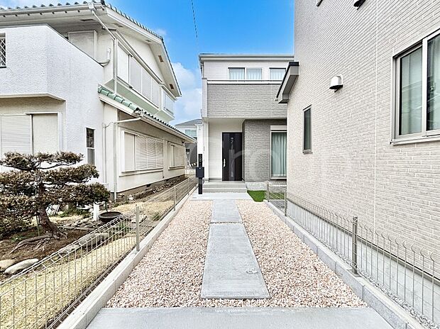 暮らしやすさと居心地の良さにこだわったシンプルで飽きのこないデザイン !